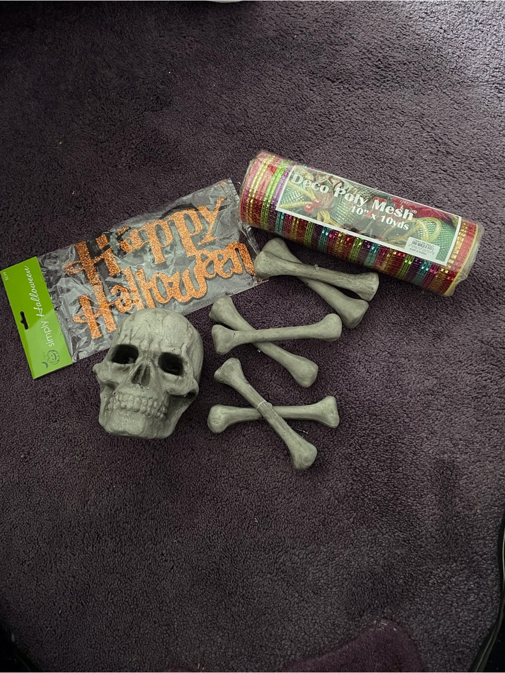 Halloween Skull and Bones Décor Set with Orange 'Happy Halloween' Sign